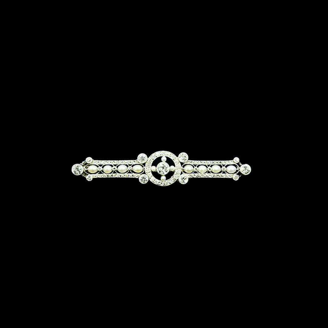 Pearl and Diamond brooch | Platinum | Vintage