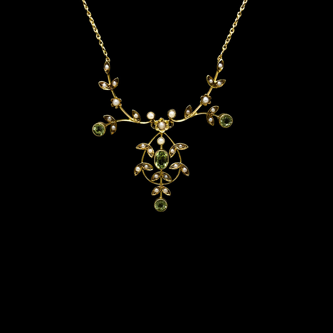 Peridot and Seed Pearl pendant | 15ct Yellow Gold