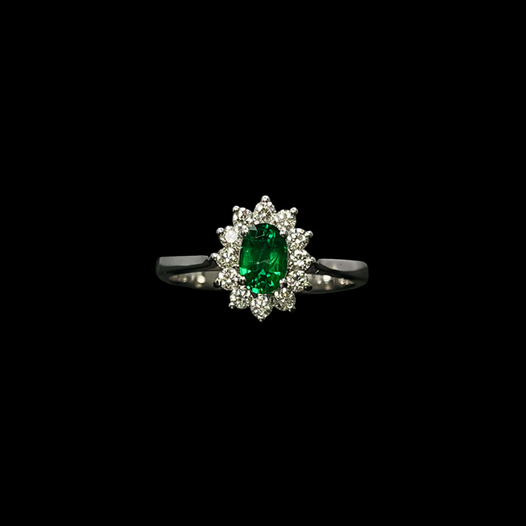 Emerald and Diamond ring | Cluster | 18ct White Gold