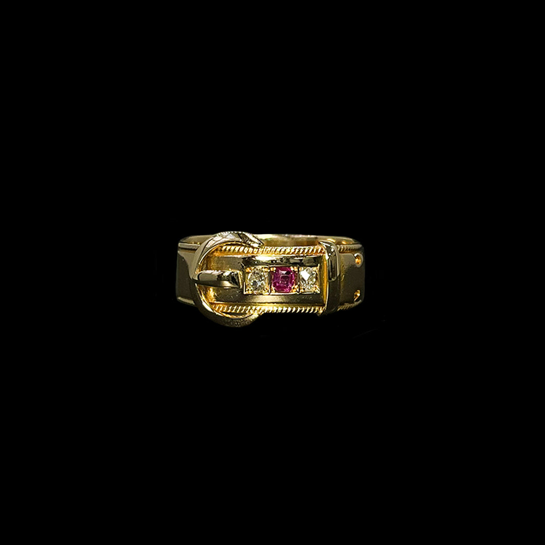 Buckle ring | Ruby and Diamond | 18ct Yellow Gold