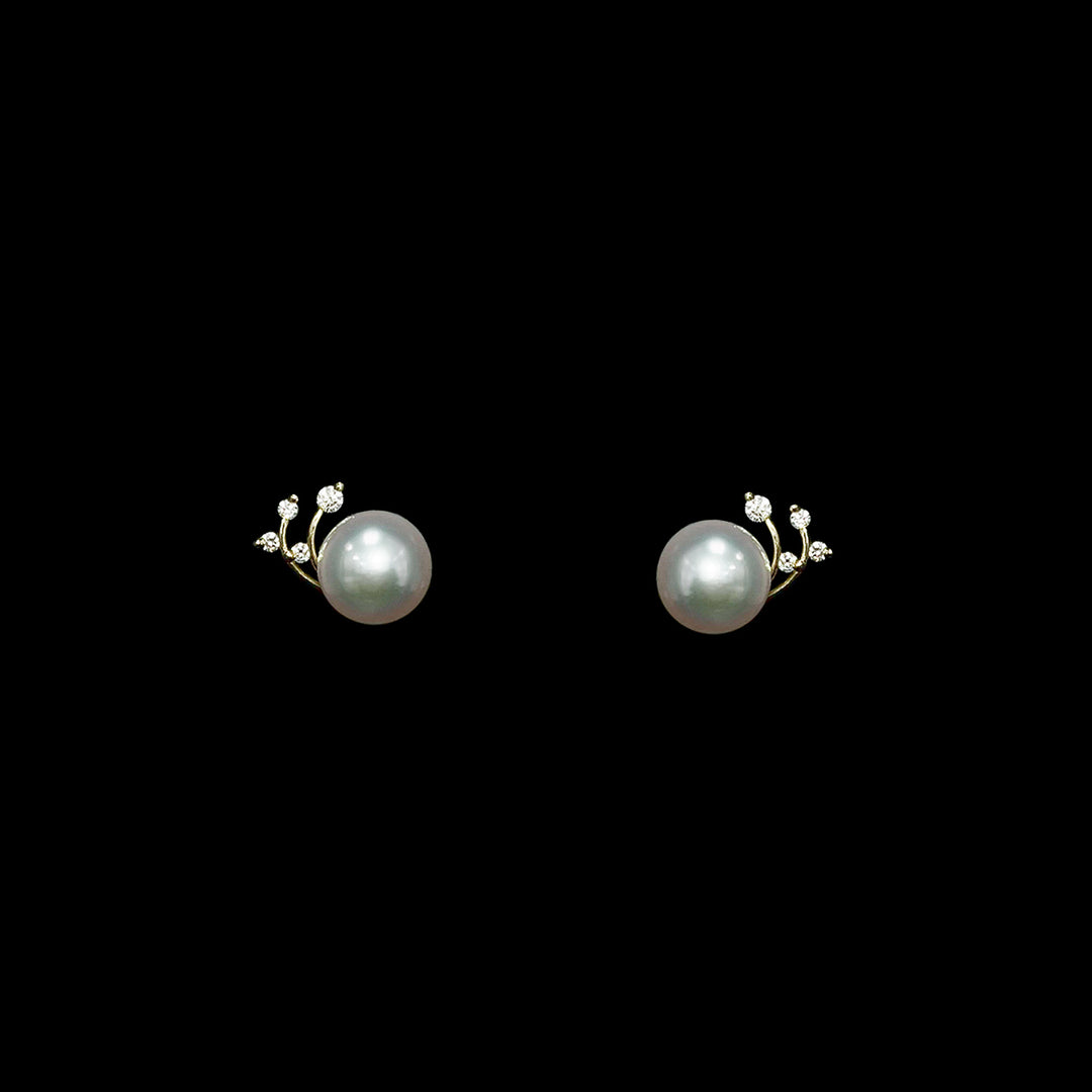 Diamond and Pearl earrings | 18ct Yellow Gold