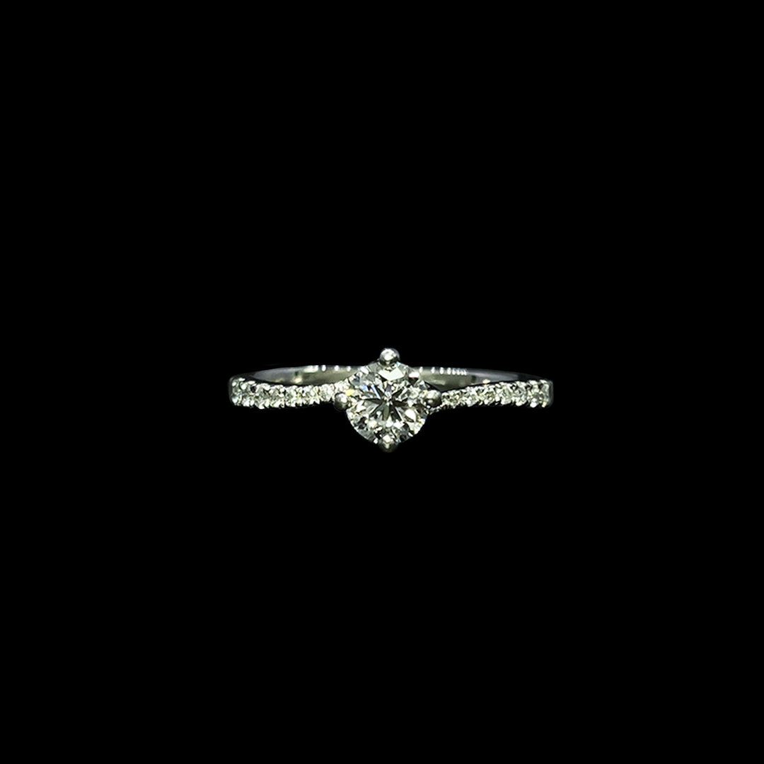 Diamond solitaire ring | Round brilliant cut | Platinum