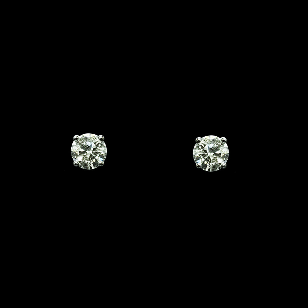 Diamond ear studs | Round Brilliant | Platinum