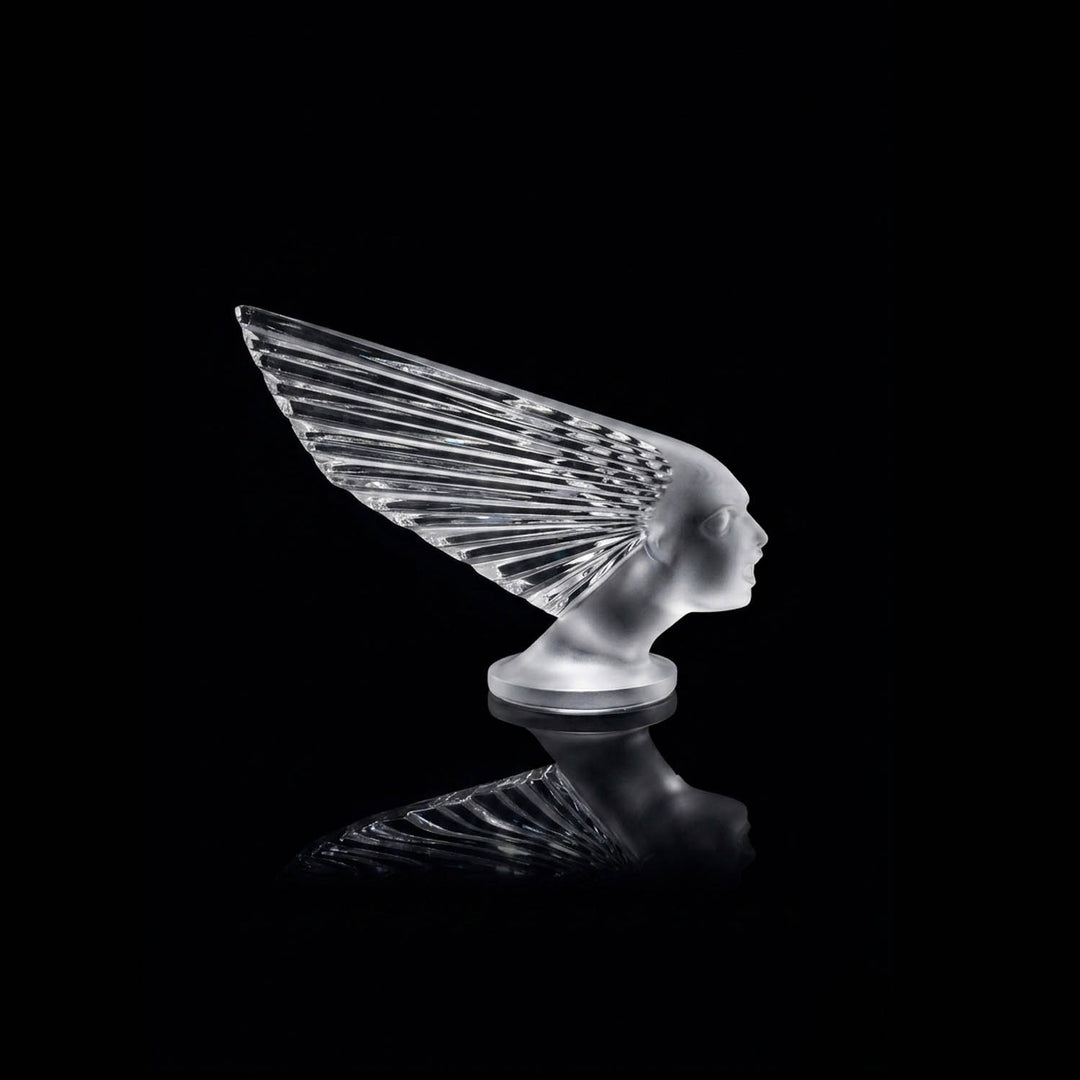 Victoire sculpture | Clear crystal | Lalique