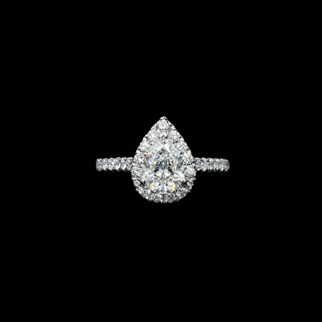 Diamond halo cluster | Pear | Platinum