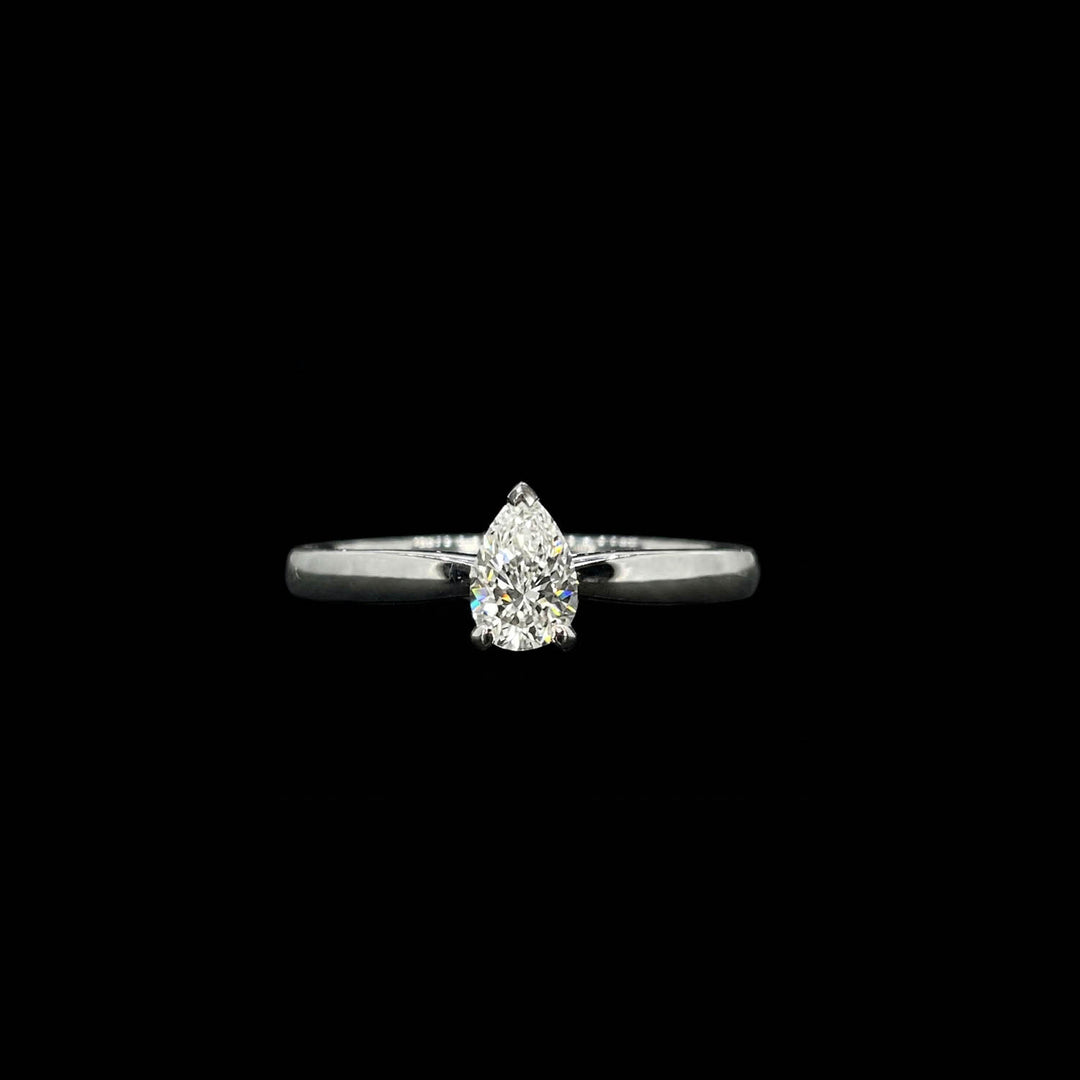 Diamond solitaire | Pear | Platinum
