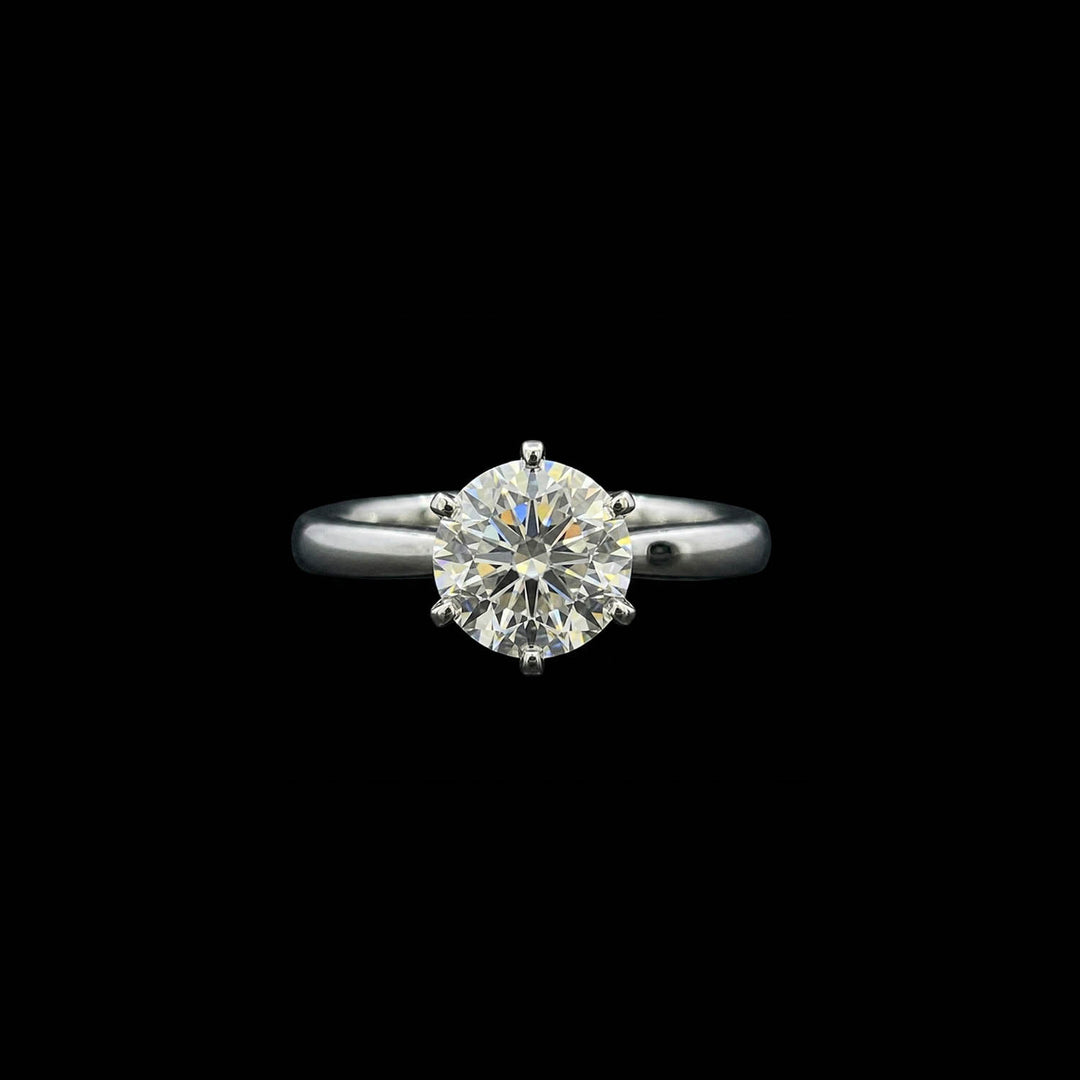 Solitaire ring | Round brilliant | Platinum