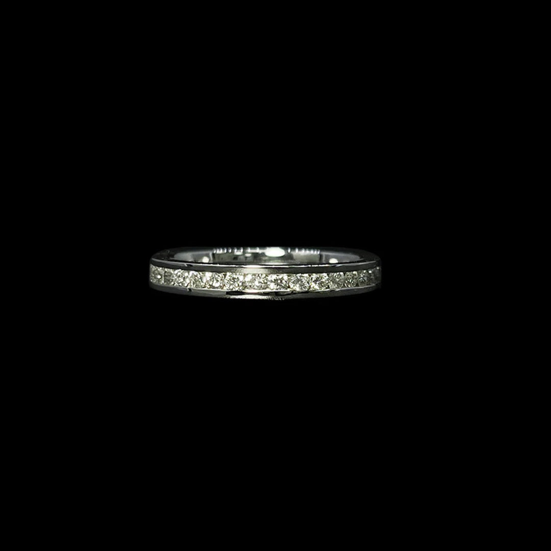Diamond half eternity | Channel set | Platinum