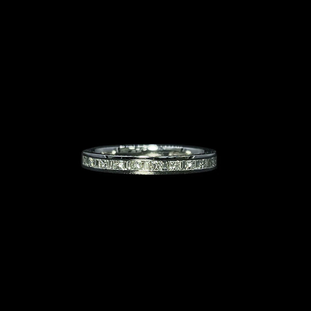 Diamond half eternity | Channel set | Platinum