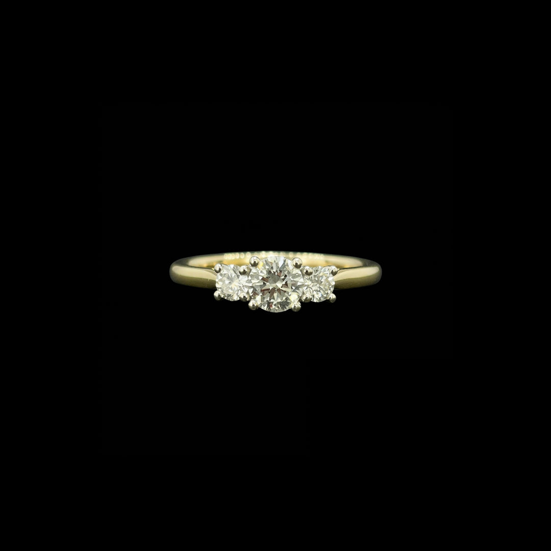 Diamond ring | Trilogy | 18ct yellow gold