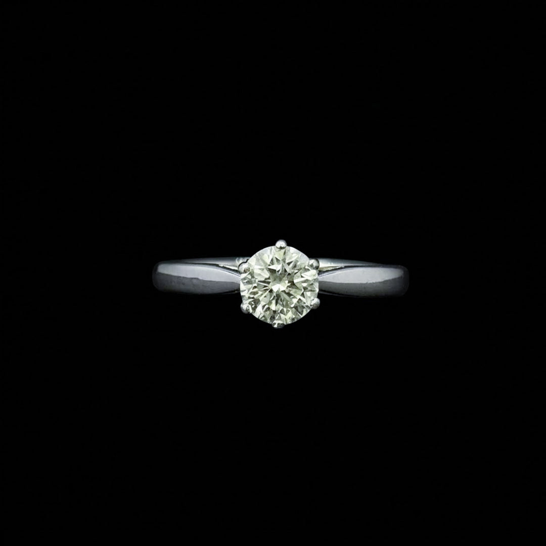 Diamond solitaire ring | Round brilliant | 18ct white gold